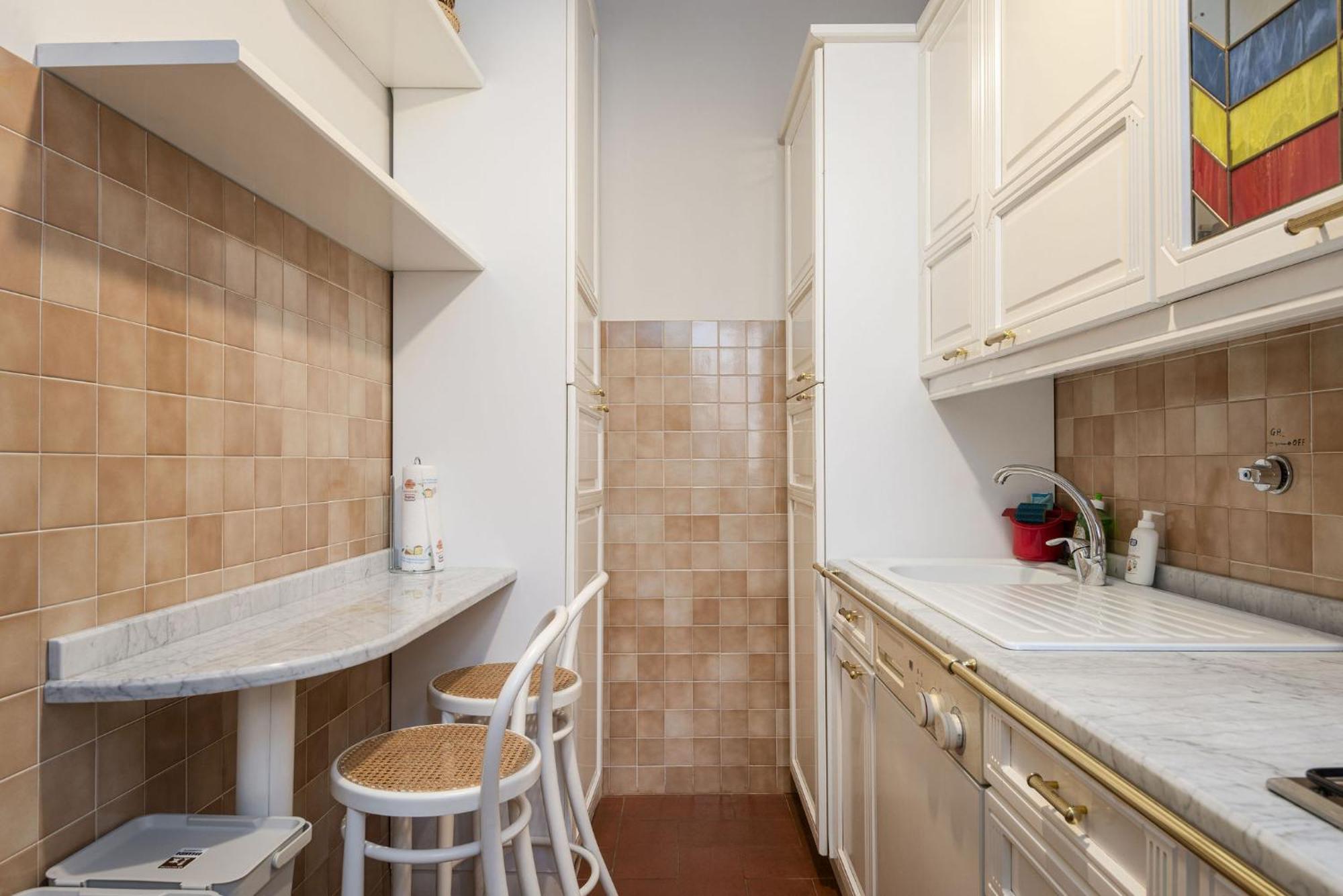 Signoria Apartment With Patio ฟลอเรนซ์ ภายนอก รูปภาพ